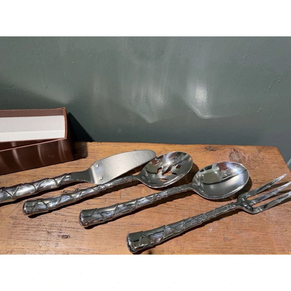 Lunt 18/10 Stainless Steel 4-piece Serving Set Bamboo/Cane Pattern w/Box
